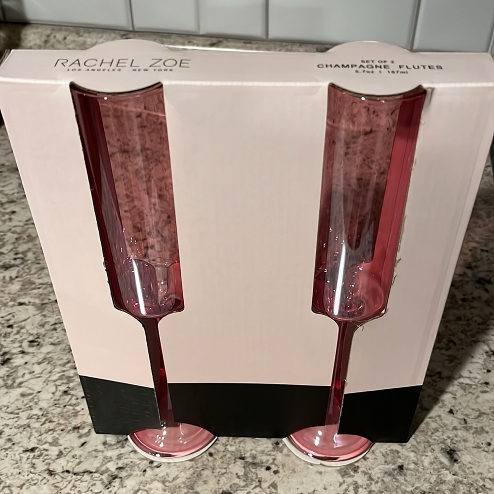🆕🥂 Rachel Zoe Pink Tinted Champagne Glasses 5.7 Oz each Set of 2 - Picture 5 of 7